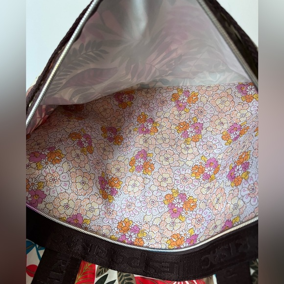 LeSportsac duffle/tote - Picture 3 of 5